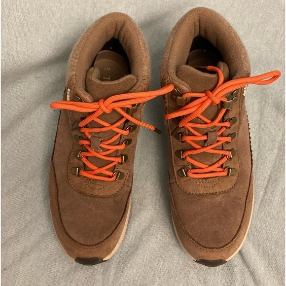 EUC Toms Cascada Tan Taupe Leather Lace Up Hiking Boot Womens 7 - Picture 2 of 7